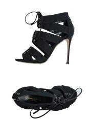 GIANVITO ROSSI - Sandali con tacco