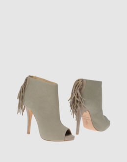ONLY 4 STYLISH GIRLS BY PATRIZIA PEPE - CALZATURE - Stivaletti - su YOOX.COM