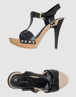 PATRIZIA PEPE - CALZATURE - Sandali con plateau - su YOOX.COM