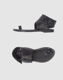 CENTO X CENTO - CALZATURE - Infradito - su YOOX.COM