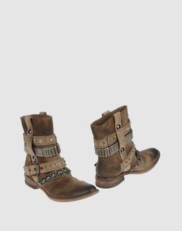 STRATEGIA - CALZATURE - Stivaletti - su YOOX.COM