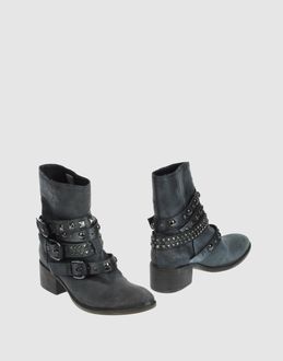 STRATEGIA - CALZATURE - Stivaletti - su YOOX.COM