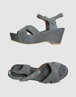 JFK - CALZATURE - Zeppe - su YOOX.COM