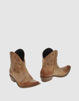 PRIMOPIANO - CALZATURE - Stivaletti - su YOOX.COM