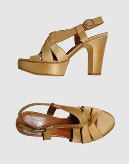 JFK - CALZATURE - Sandali con plateau - su YOOX.COM