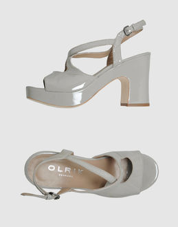 OLRIK - CALZATURE - Sandali con plateau - su YOOX.COM