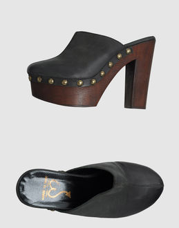 MAURO DI CECCO - CALZATURE - Sabot - su YOOX.COM