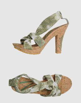 REPLAY - CALZATURE - Sandali con plateau - su YOOX.COM