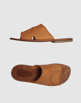 MESSAGERIE  - CALZATURE - Ciabatte - su YOOX.COM