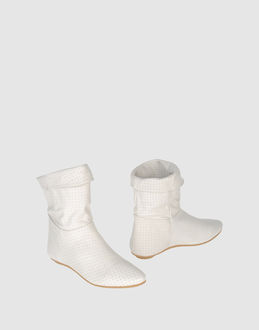 CATARINA MARTINS - CALZATURE - Stivaletti - su YOOX.COM