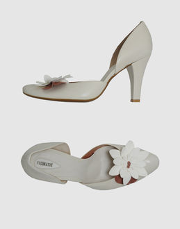 VIC MATIE' - CALZATURE - Decolletes - su YOOX.COM