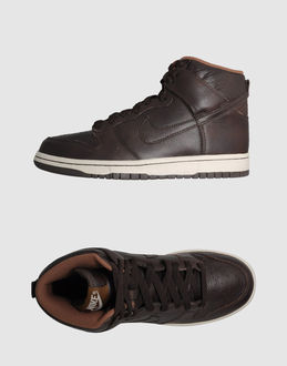 NIKE - CALZATURE - Sneakers alte - su YOOX.COM