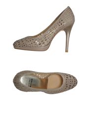 STUART WEITZMAN - Closed-toe slip-ons 