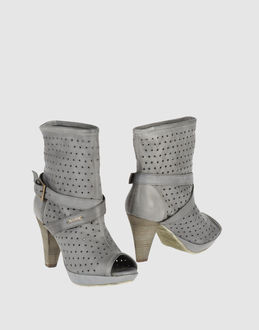 DIESEL - CALZATURE - Stivaletti - su YOOX.COM