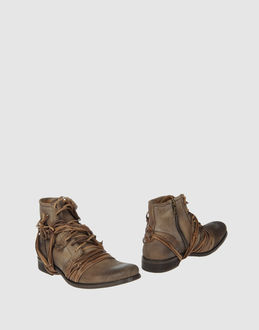 JOHN VARVATOS - CALZATURE - Stivaletti - su YOOX.COM