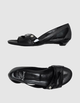 GF FERRE' - CALZATURE - Zeppe - su YOOX.COM