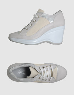 GF FERRE' - CALZATURE - Zeppe - su YOOX.COM
