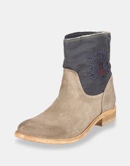 NAPAPIJRI - Ankle boots