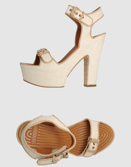 GIVENCHY - CALZATURE - Sandali con plateau - su YOOX.COM