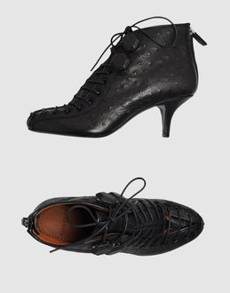 GIVENCHY - CALZATURE - Stringate - su YOOX.COM