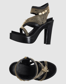 GIVENCHY - CALZATURE - Sandali con plateau - su YOOX.COM