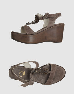 CX - CALZATURE - Zeppe - su YOOX.COM