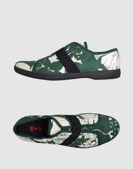 MIU MIU - CALZATURE - Sneakers slip on - su YOOX.COM