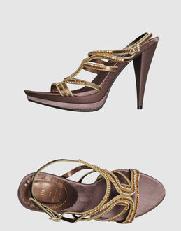 BROOKE LOGAN - CALZATURE - Sandali con plateau - su YOOX.COM