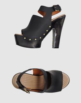 GIVENCHY - CALZATURE - Sandali con plateau - su YOOX.COM