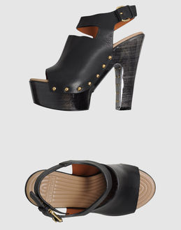 GIVENCHY - CALZATURE - Sandali con plateau - su YOOX.COM