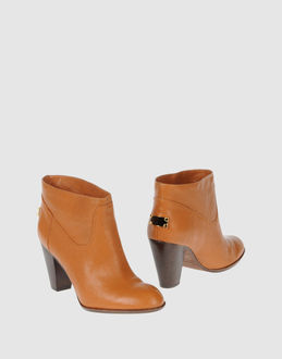 MARC BY MARC JACOBS - CALZATURE - Stivaletti - su YOOX.COM