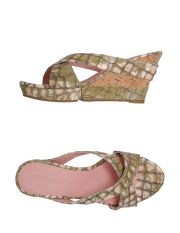 DONNA KARAN COLLECTION - Wedge
