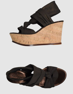 CASADEI - CALZATURE - Zeppe - su YOOX.COM