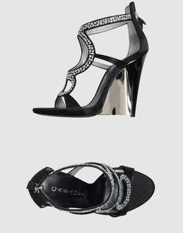 CASADEI - CALZATURE - Zeppe - su YOOX.COM
