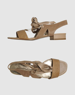 DONNA KARAN COLLECTION - CALZATURE - Sandali con tacco - su YOOX.COM