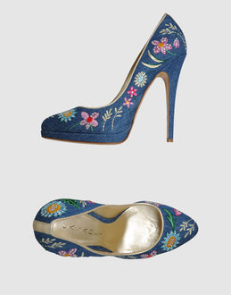 CASADEI - CALZATURE - Decolletes con plateau - su YOOX.COM
