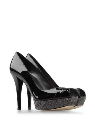 Open toe - STUART WEITZMAN