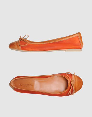 ZOOM GESTE PROPOSITION - Ballet flats