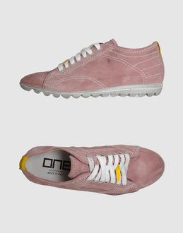 ONE FOOTWEAR - CALZATURE - Sneakers - su YOOX.COM