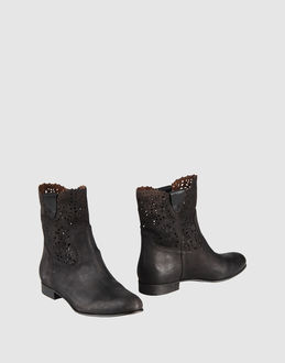 FRANCESCO MORICHETTI - CALZATURE - Stivaletti - su YOOX.COM