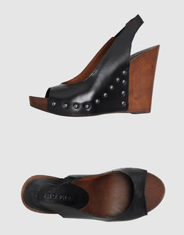BRUNO PREMI - CALZATURE - Zeppe - su YOOX.COM