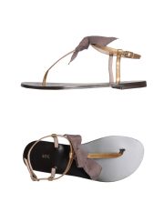 NUR - Flip flops