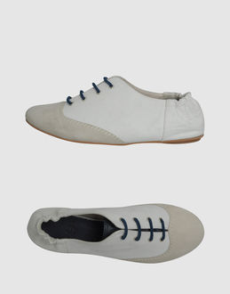 BGN - CALZATURE - Stringate - su YOOX.COM