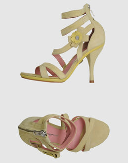 FORNARINA - CALZATURE - Sandali con tacco - su YOOX.COM