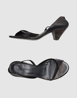MEGUMI OCHI - CALZATURE - Sandali con tacco - su YOOX.COM