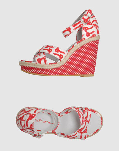 ZOOM DOLORES PROMESAS - Wedge
