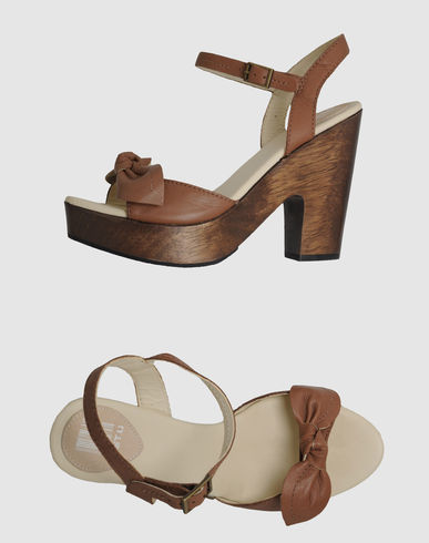 ZOOM GET U - Platform sandals