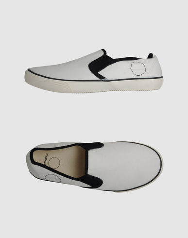 ZOOM COMING SOON - Slip-on sneaker