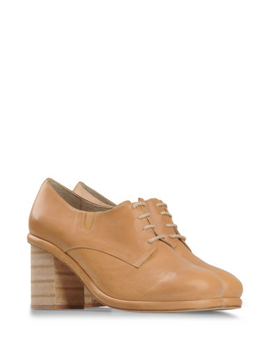 ZOOM B-STORE - Lace-up shoes
