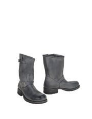 HTC - Ankle boots